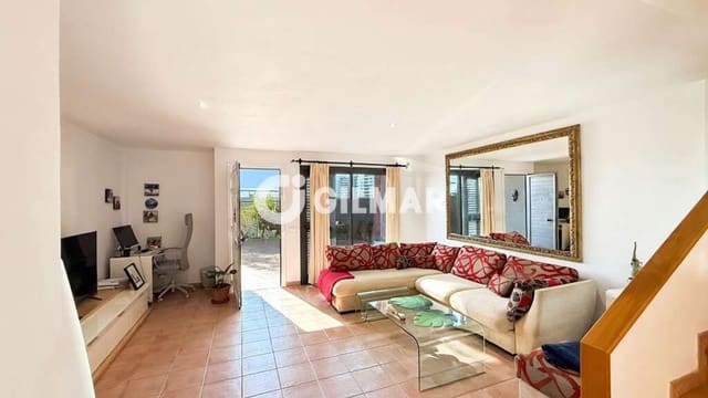 3 makuuhuone Rivitalo myytävänä paikassa Playa Paraiso, Adeje mukana uima-altaan 
autotalli - 785 000 € (Ref: 10012641)