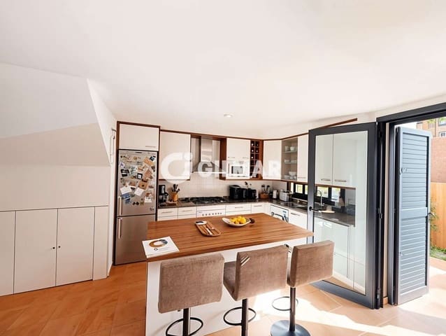 3 soveværelse Rækkehus til salg i Playa Paraiso, Adeje med swimmingpool garage - € 785.000 (Ref: 10012641)