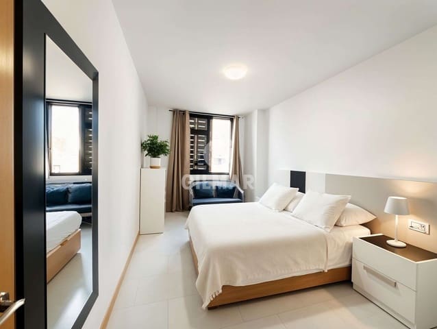 1 slaapkamer Flat te huur in La Caleta Adeje, Adeje met garage - € 1.800 (Ref: 10012643)