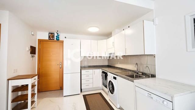 1 soverom Leilighet til leie i La Caleta Adeje, Adeje med garasje - € 1 800 (Ref: 10012643)