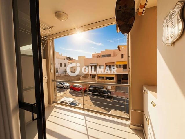 Piso de 1 habitación en La Caleta Adeje, Adeje en alquiler con garaje - 1.800 € (Ref: 10012643)