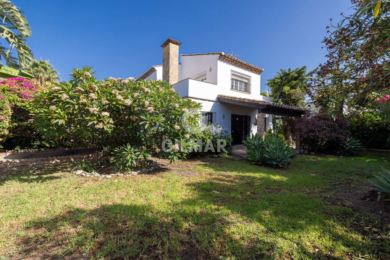 3 camera da letto Villa in vendita in Estepona con garage - 1.100.000 € (Rif: 10015918)