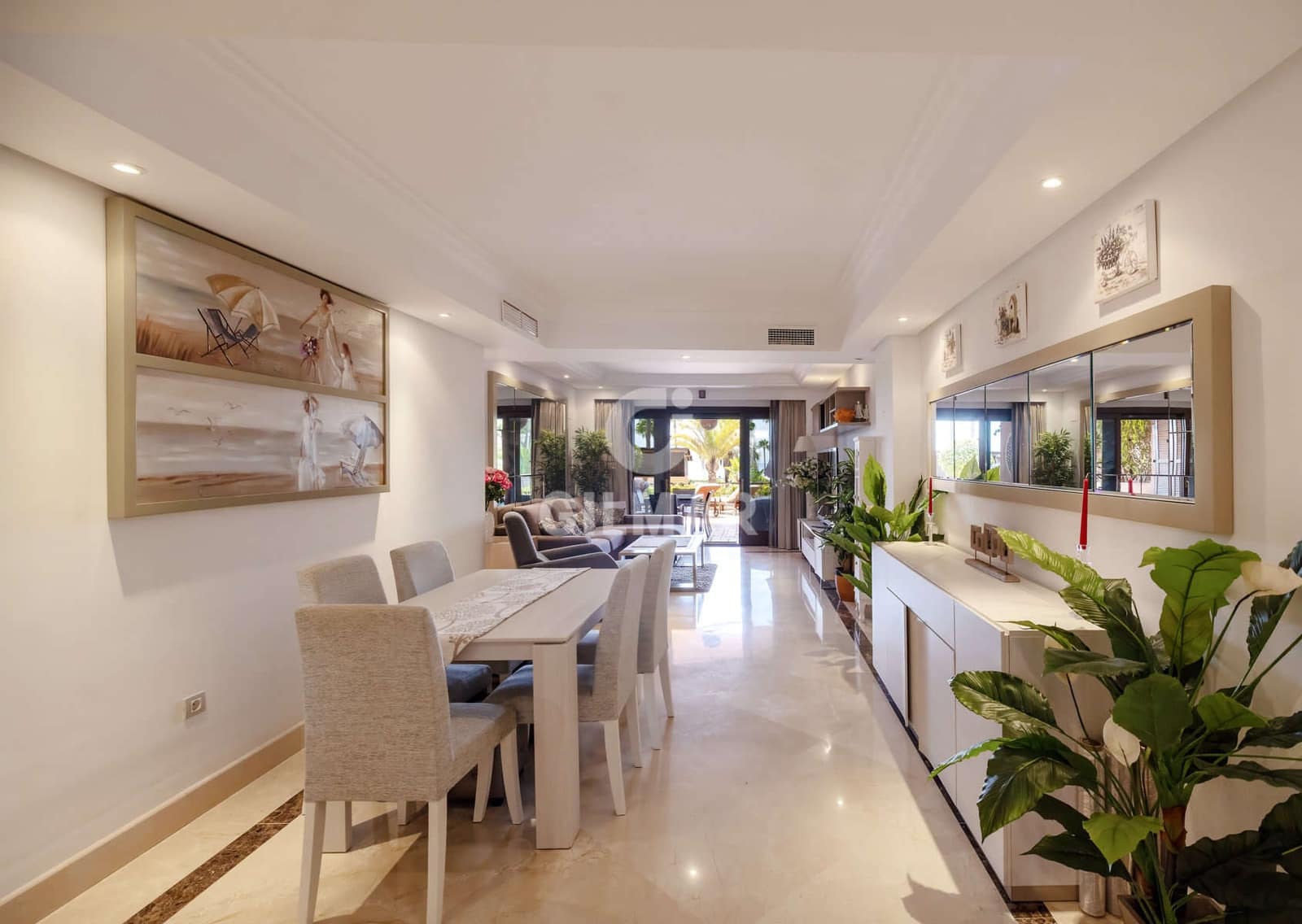 2 bedroom Flat for sale in Estepona with pool garage - € 750,000 (Ref: 10015919)