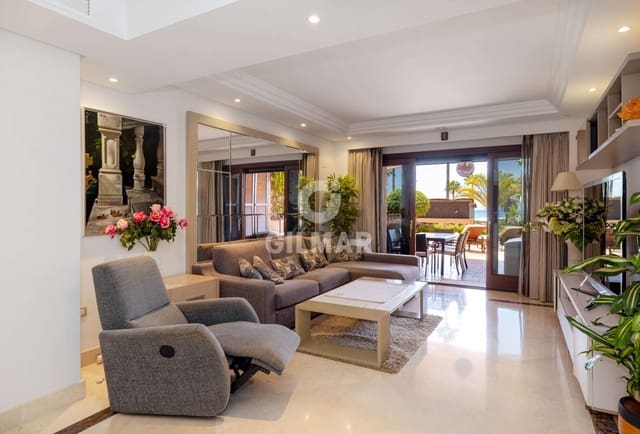 2 bedroom Flat for sale in El Padrón, Estepona with pool garage - € 750,000 (Ref: 10015919)