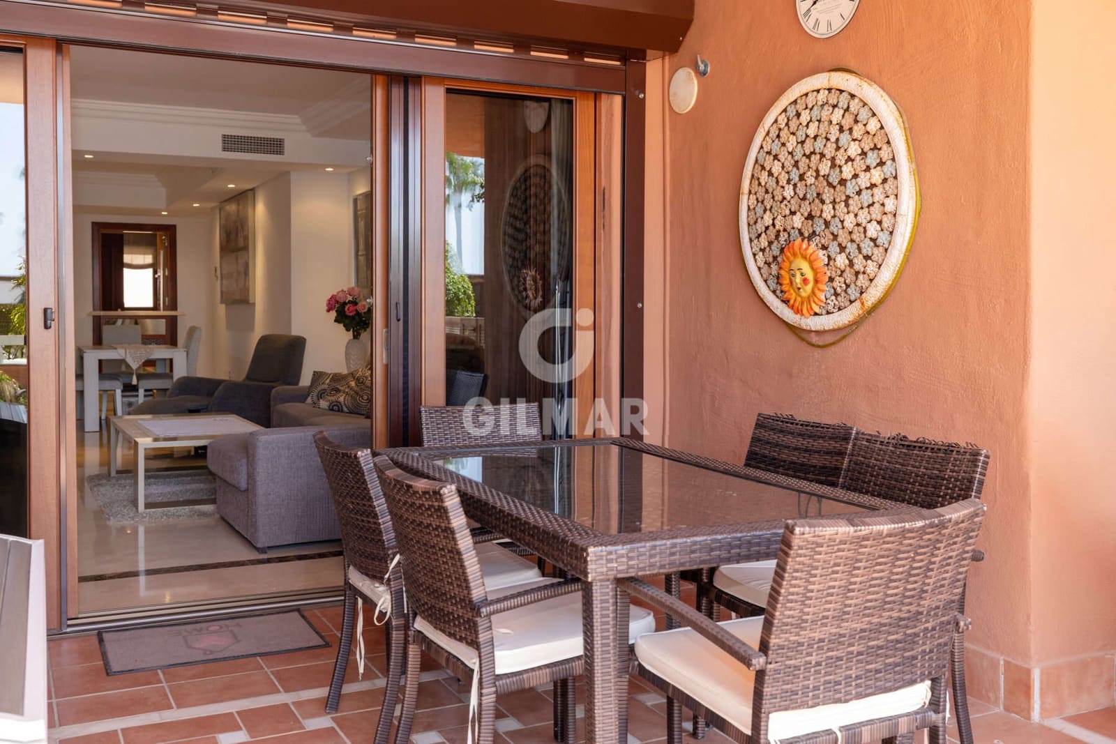 2 bedroom Flat for sale in Estepona with pool garage - € 750,000 (Ref: 10015919)