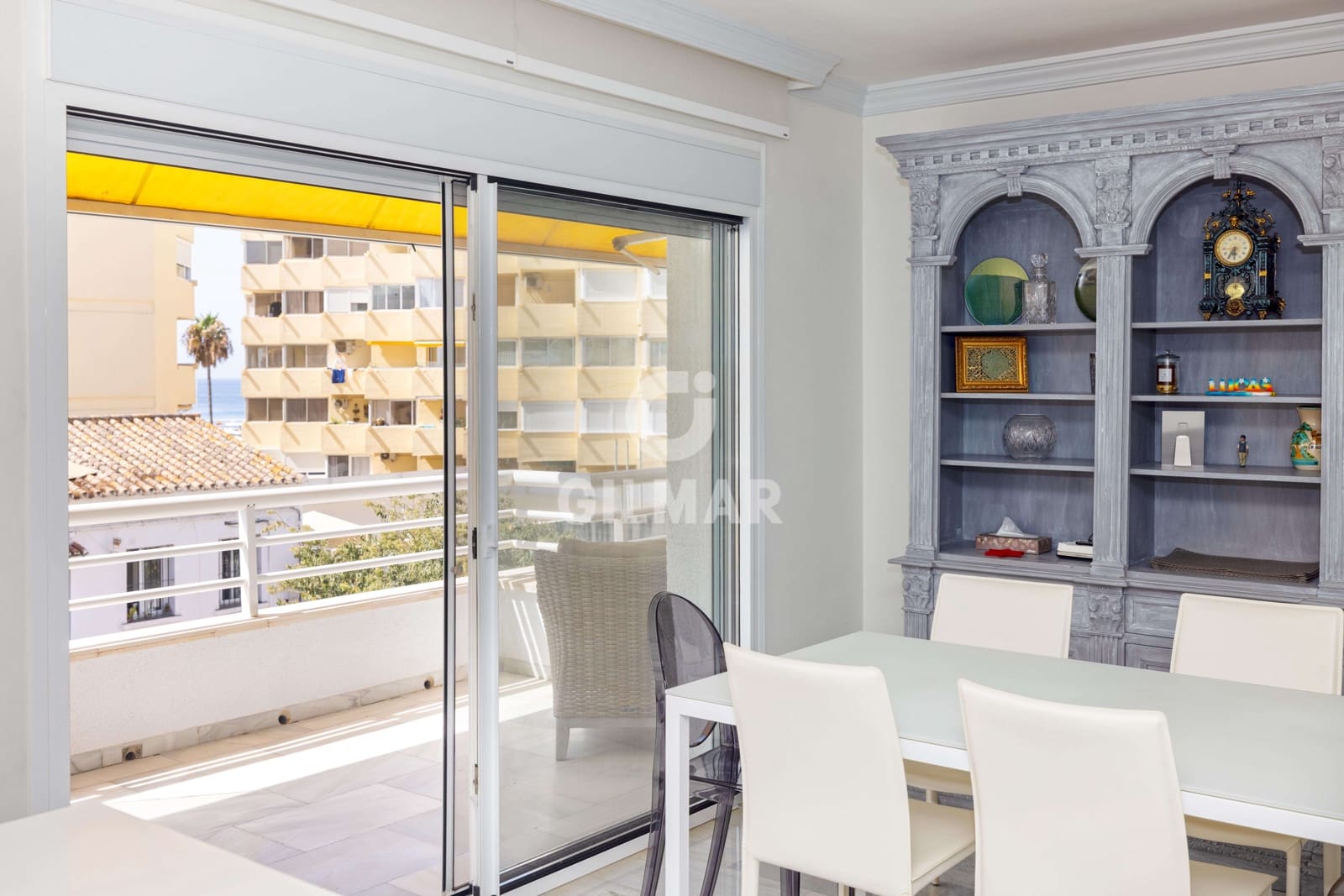 4 soveværelse Lejlighed til salg i Marbella med garage - € 1.126.000 (Ref: 10016572)