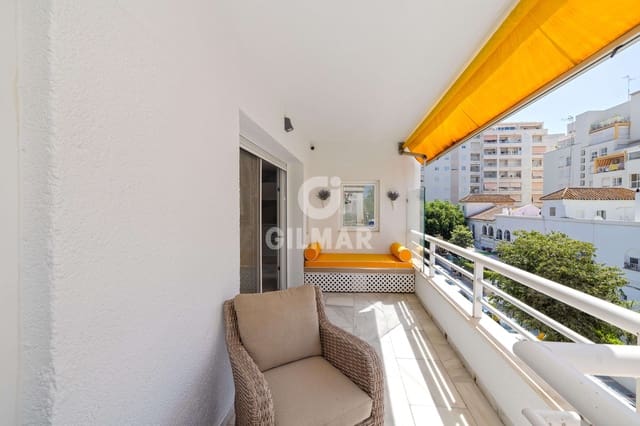 4 Zimmer Wohnung zu verkaufen in Playa Bajadilla - Puertos, Marbella mit Garage - 1.126.000 € (Ref: 10016572)