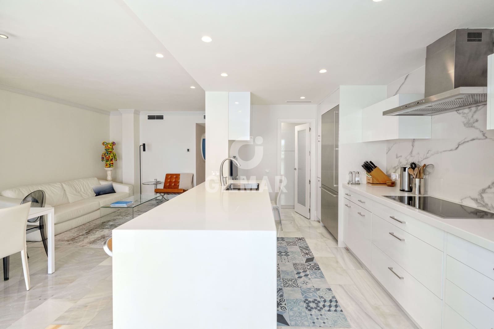 4 soveværelse Lejlighed til salg i Marbella med garage - € 1.126.000 (Ref: 10016572)