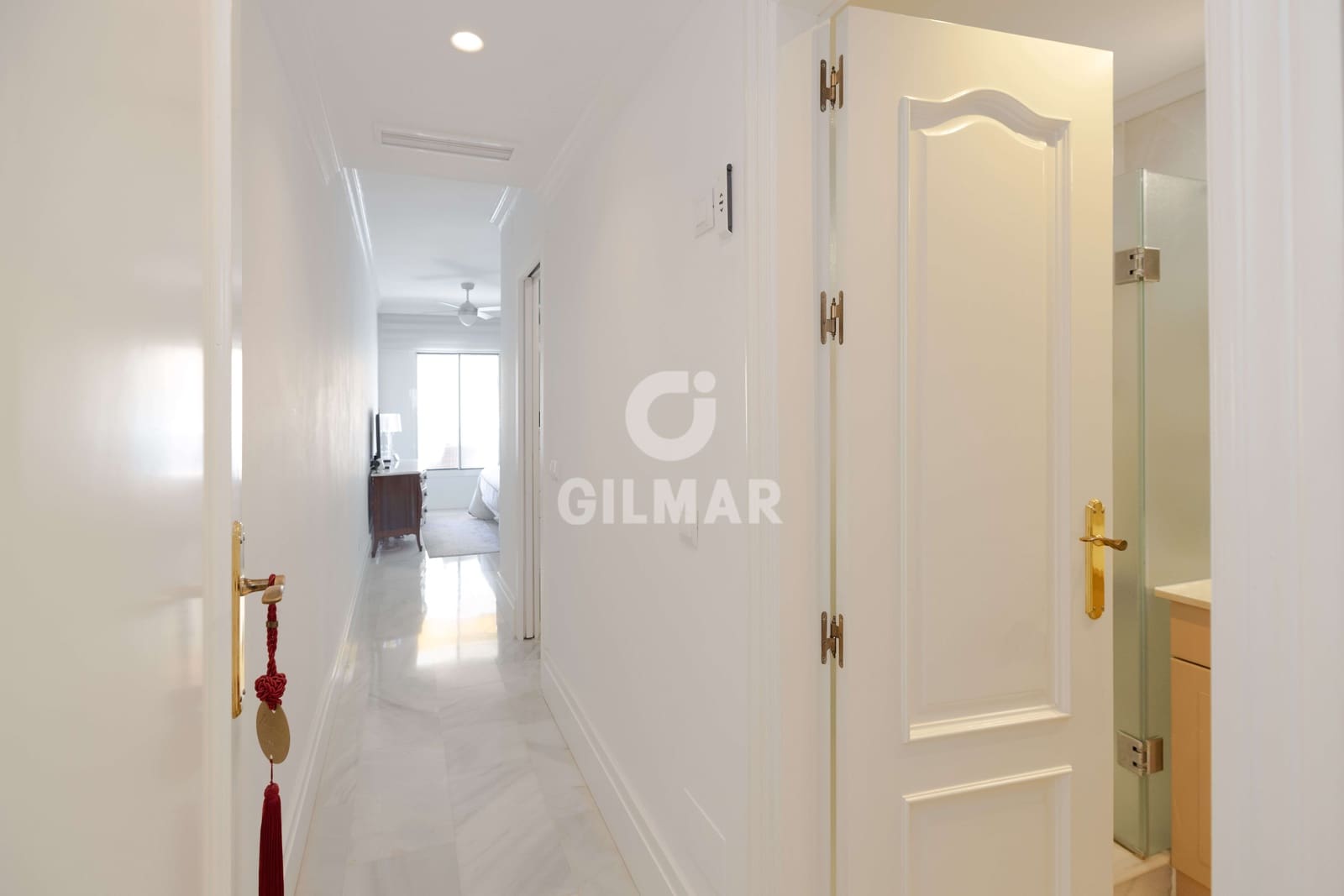 4 soveværelse Lejlighed til salg i Marbella med garage - € 1.126.000 (Ref: 10016572)
