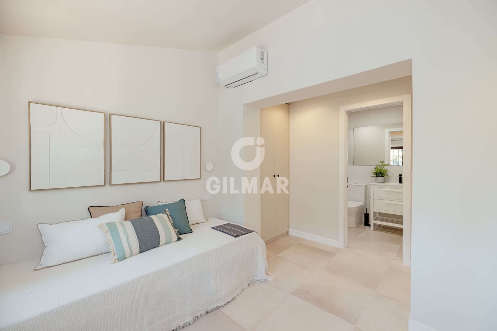 3 bedroom Terraced Villa for sale in Benamara with pool - € 579,000 (Ref: 10019399)