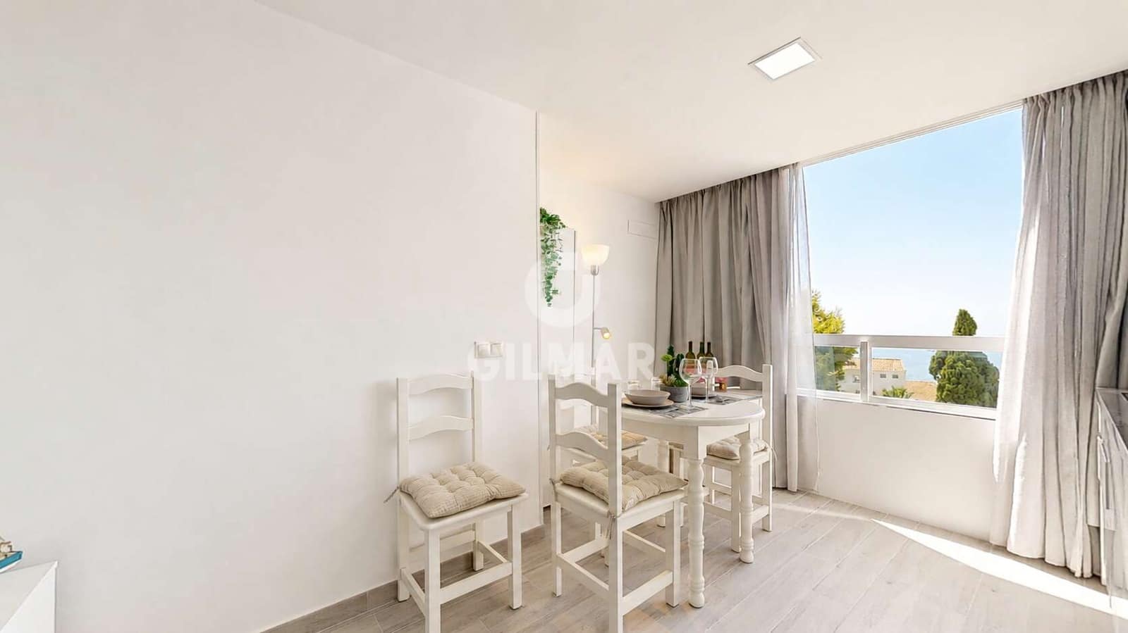 Studio til salgs i Benalmadena Costa med svømmebasseng - € 289 000 (Ref: 10019558)