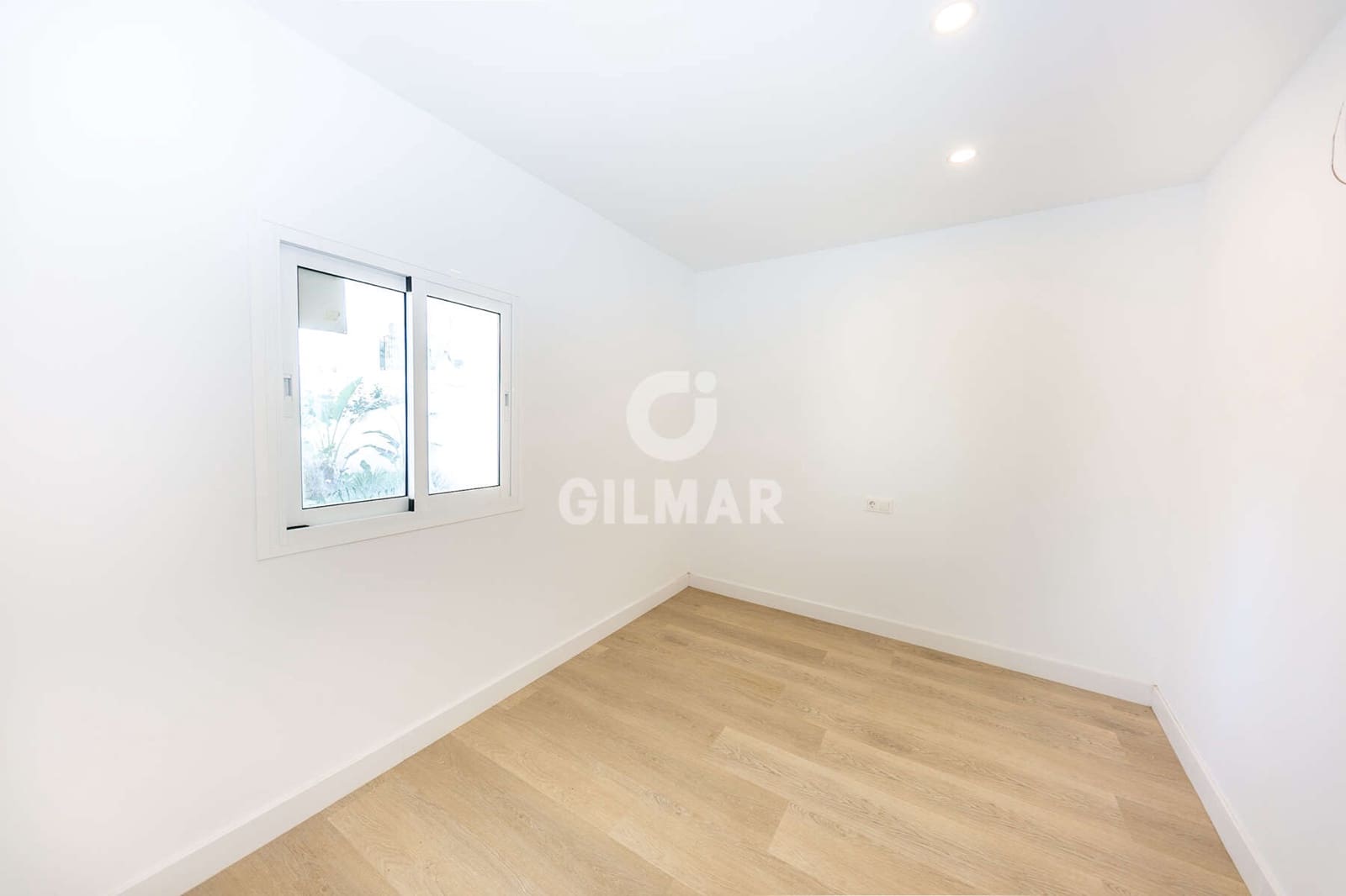 4 bedroom Villa for sale in Fuengirola with pool garage - € 699,000 (Ref: 10019559)