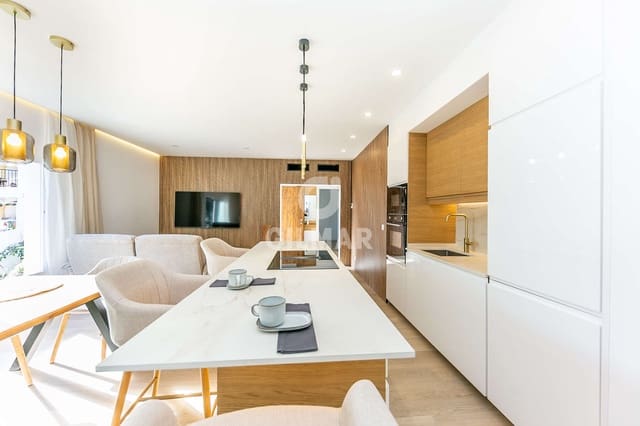 4 bedroom Villa for sale in Torreblanca, Fuengirola with pool garage - € 699,000 (Ref: 10019559)