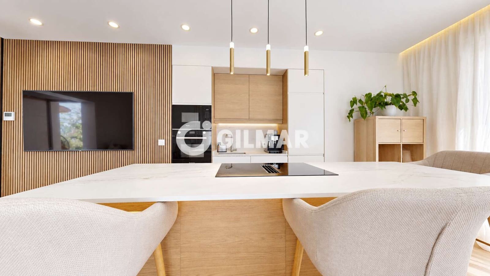 4 sypialnia Willa na sprzedaż w Fuengirola z basenem garażem - 699 000 € (Ref: 10019559)