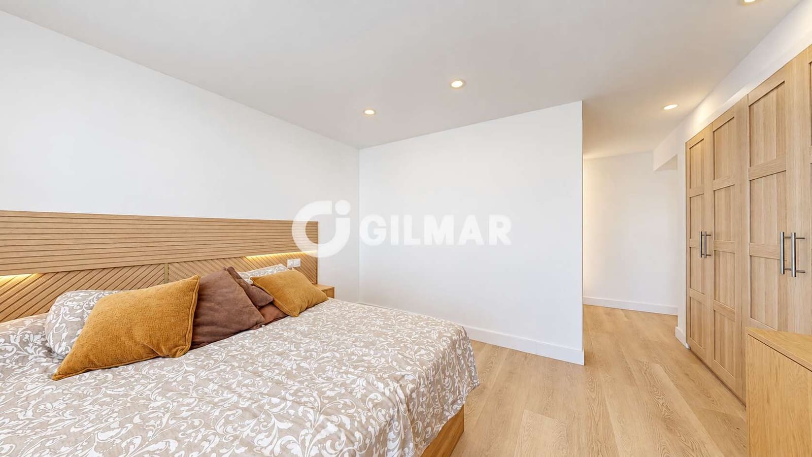 4 sypialnia Willa na sprzedaż w Fuengirola z basenem garażem - 699 000 € (Ref: 10019559)