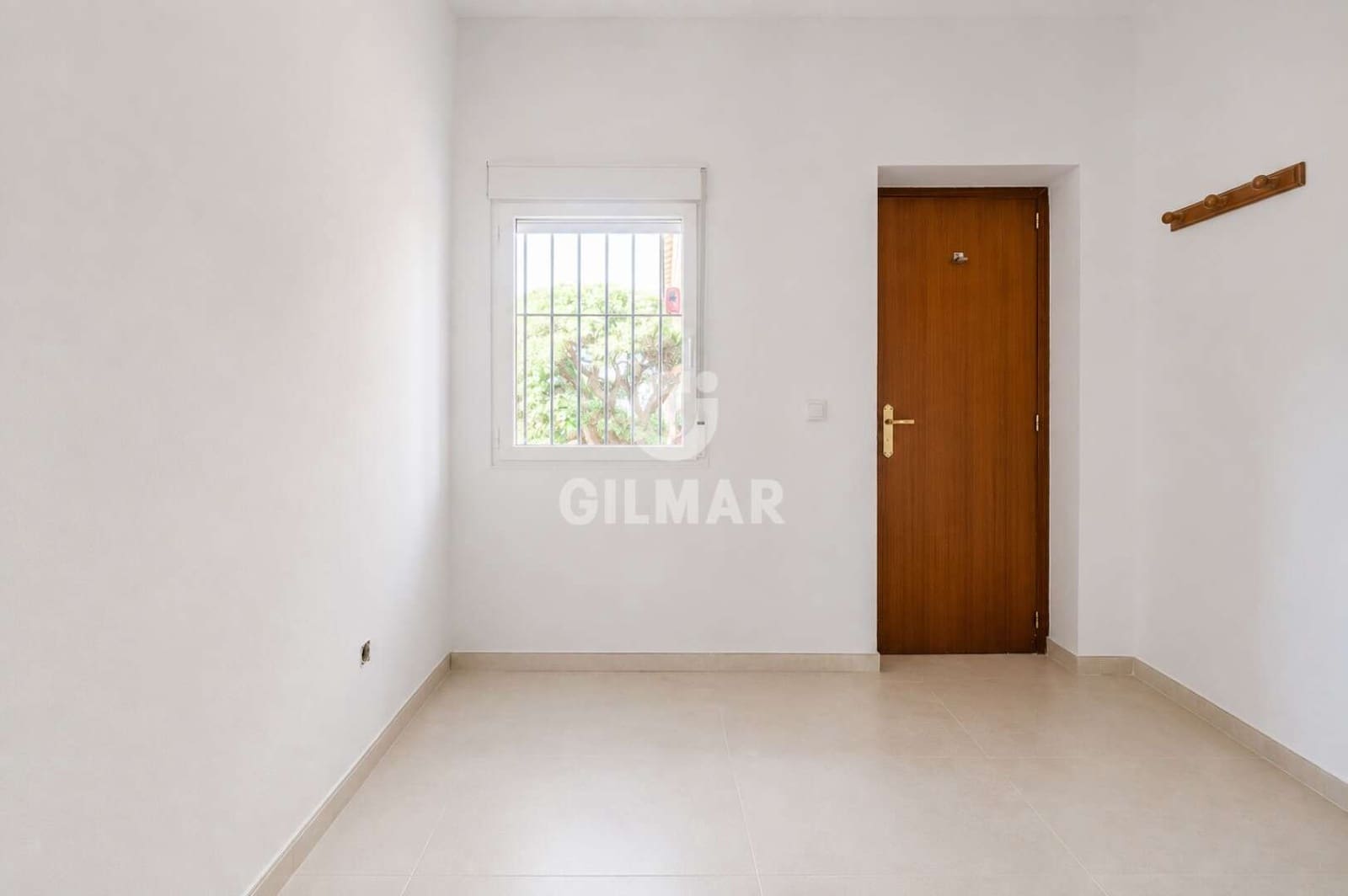 5 bedroom Villa for sale in Conil de la Frontera with garage - € 995,000 (Ref: 10019988)