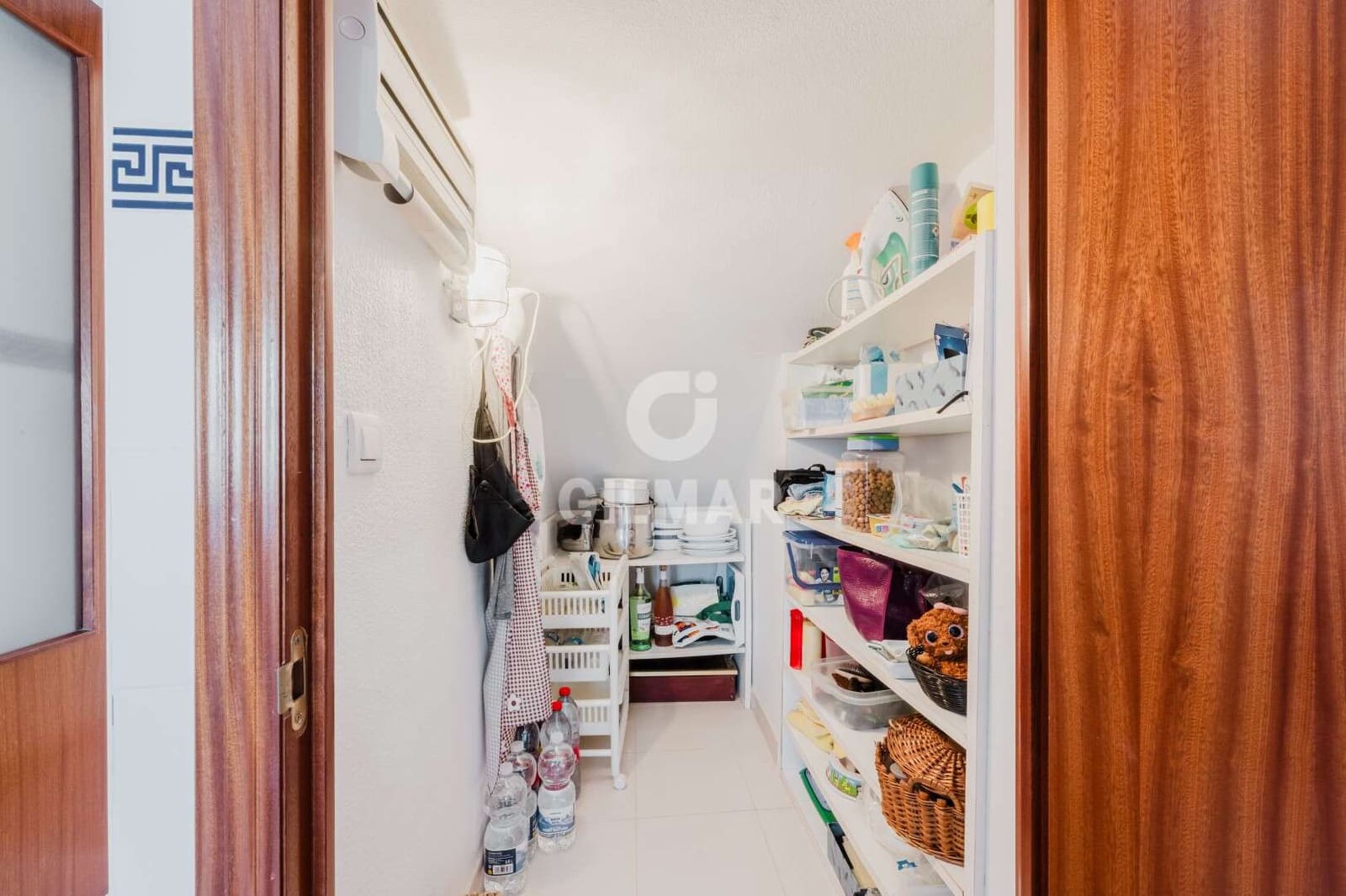 5 bedroom Villa for sale in Conil de la Frontera with garage - € 995,000 (Ref: 10019988)