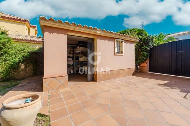 5 slaapkamer Villa te koop in Conil de la Frontera met garage - € 995.000 (Ref: 10019988)