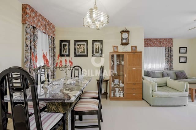 5 slaapkamer Villa te koop in Conil de la Frontera met garage - € 995.000 (Ref: 10019988)