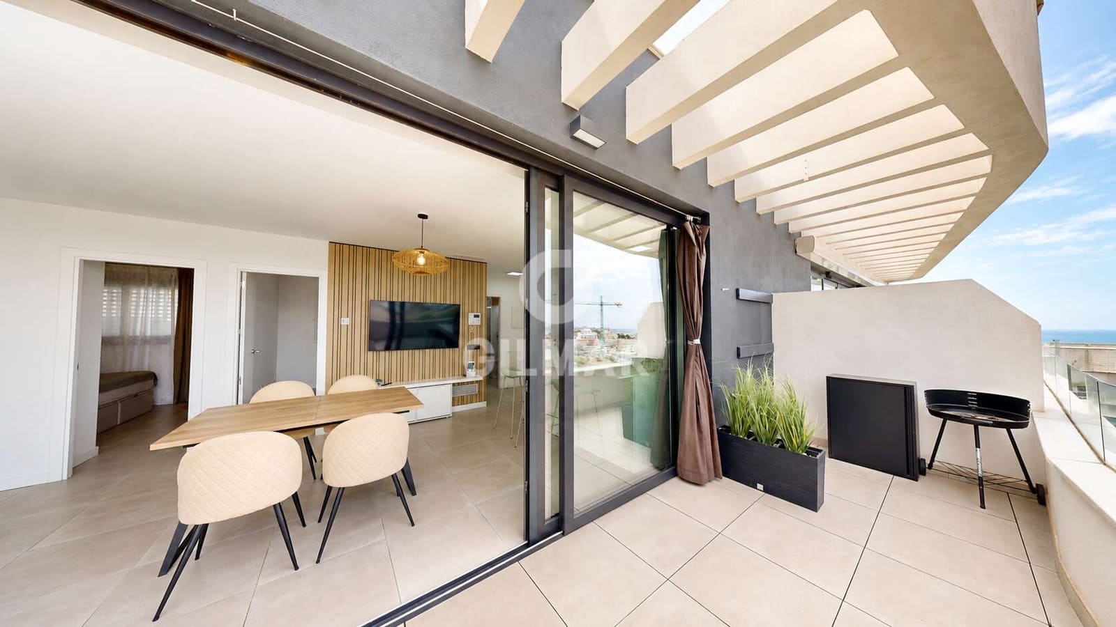 2 slaapkamer Flat te koop in Fuengirola met zwembad garage - € 477.500 (Ref: 10019989)