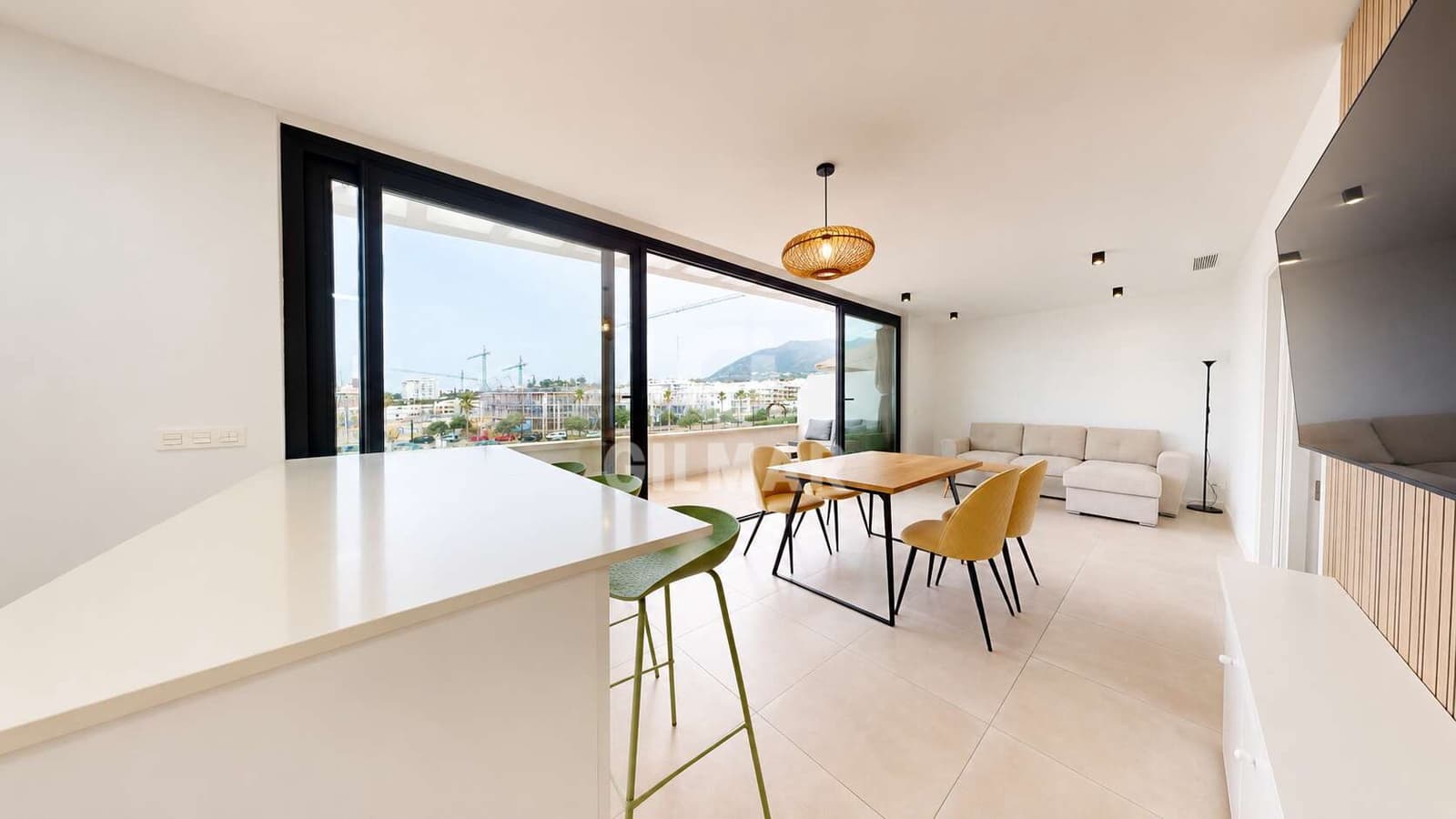 2 slaapkamer Flat te koop in Fuengirola met zwembad garage - € 477.500 (Ref: 10019989)