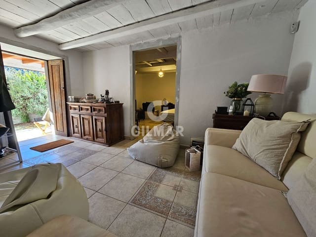 2 bedroom Villa for sale in Teror - € 175,000 (Ref: 10021401)