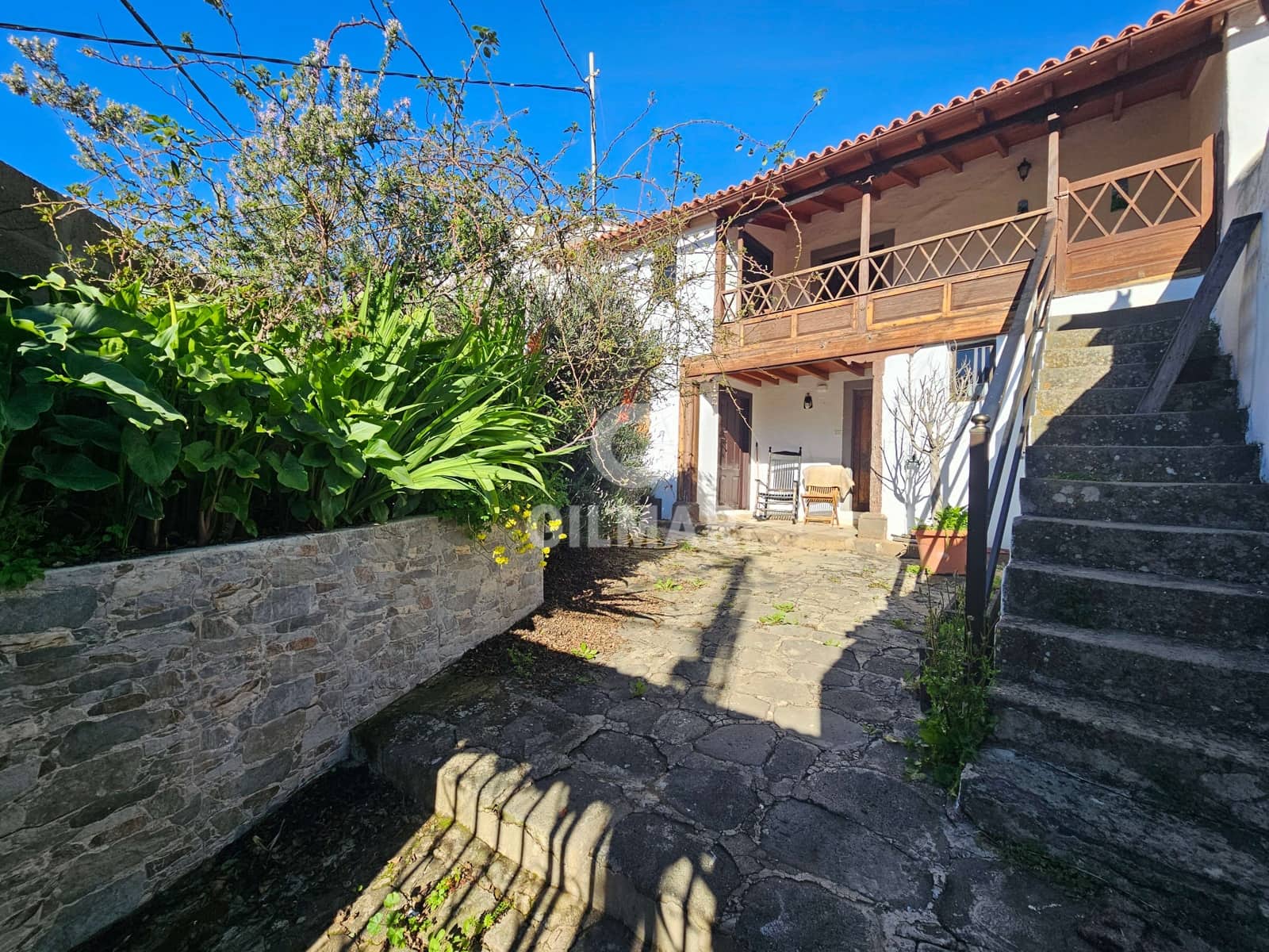 2 bedroom Villa for sale in Teror - € 175,000 (Ref: 10021401)