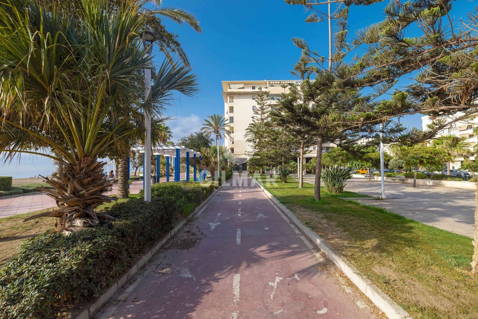 4 slaapkamer Flat te koop in Malaga stad met zwembad garage - € 1.390.000 (Ref: 10021402)