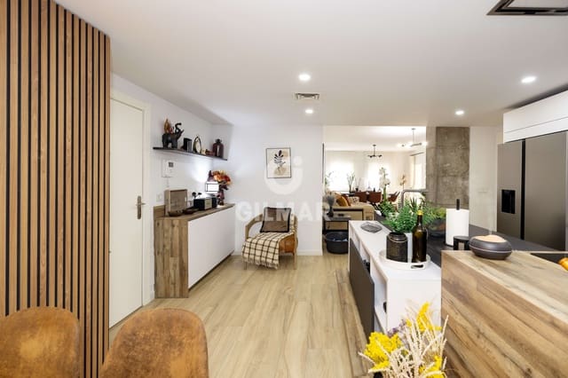 4 slaapkamer Flat te koop in Santa Paula, Málaga stad met zwembad garage - € 1.390.000 (Ref: 10021402)