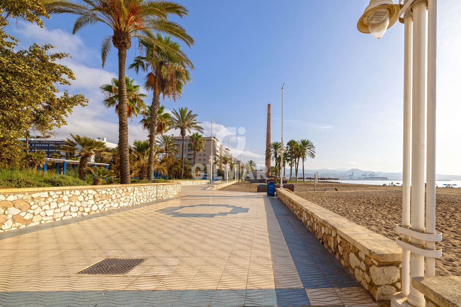 4 slaapkamer Flat te koop in Malaga stad met zwembad garage - € 1.390.000 (Ref: 10021402)