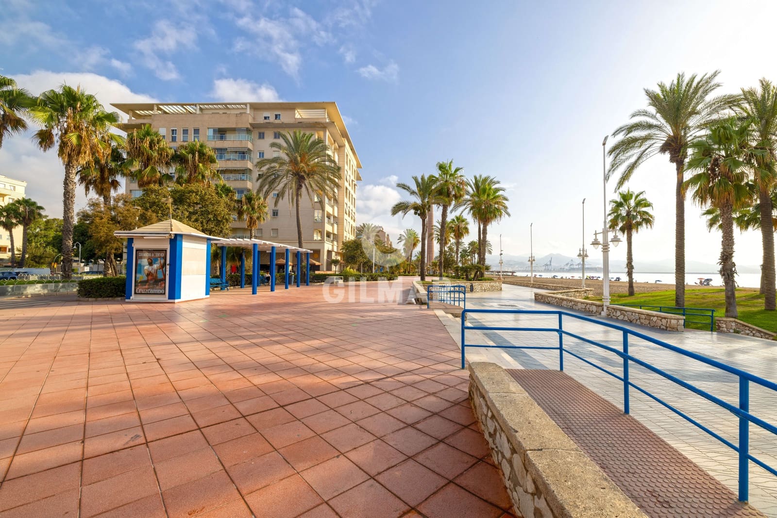 4 slaapkamer Flat te koop in Malaga stad met zwembad garage - € 1.390.000 (Ref: 10021402)
