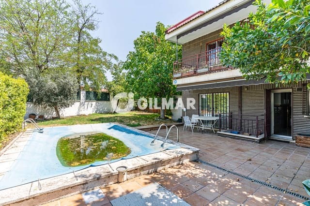 6 camera da letto Villetta a Schiera in vendita in Peñagrande, Madrid città con piscina garage - 1.395.000 € (Rif: 10021665)
