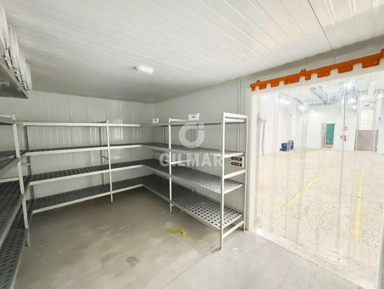 Commercial for sale in Santa Cruz de Tenerife - € 1,003,600 (Ref: 10023372)