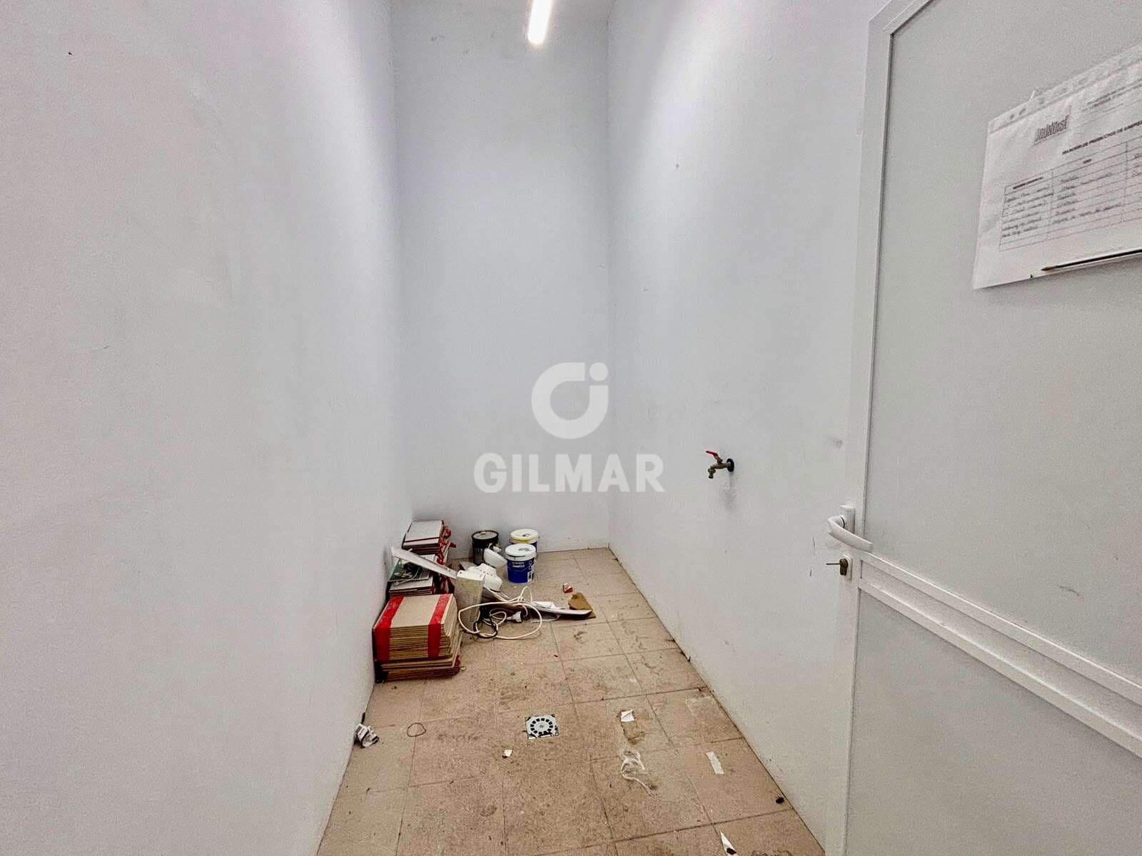 Commercial for sale in Santa Cruz de Tenerife - € 1,003,600 (Ref: 10023372)