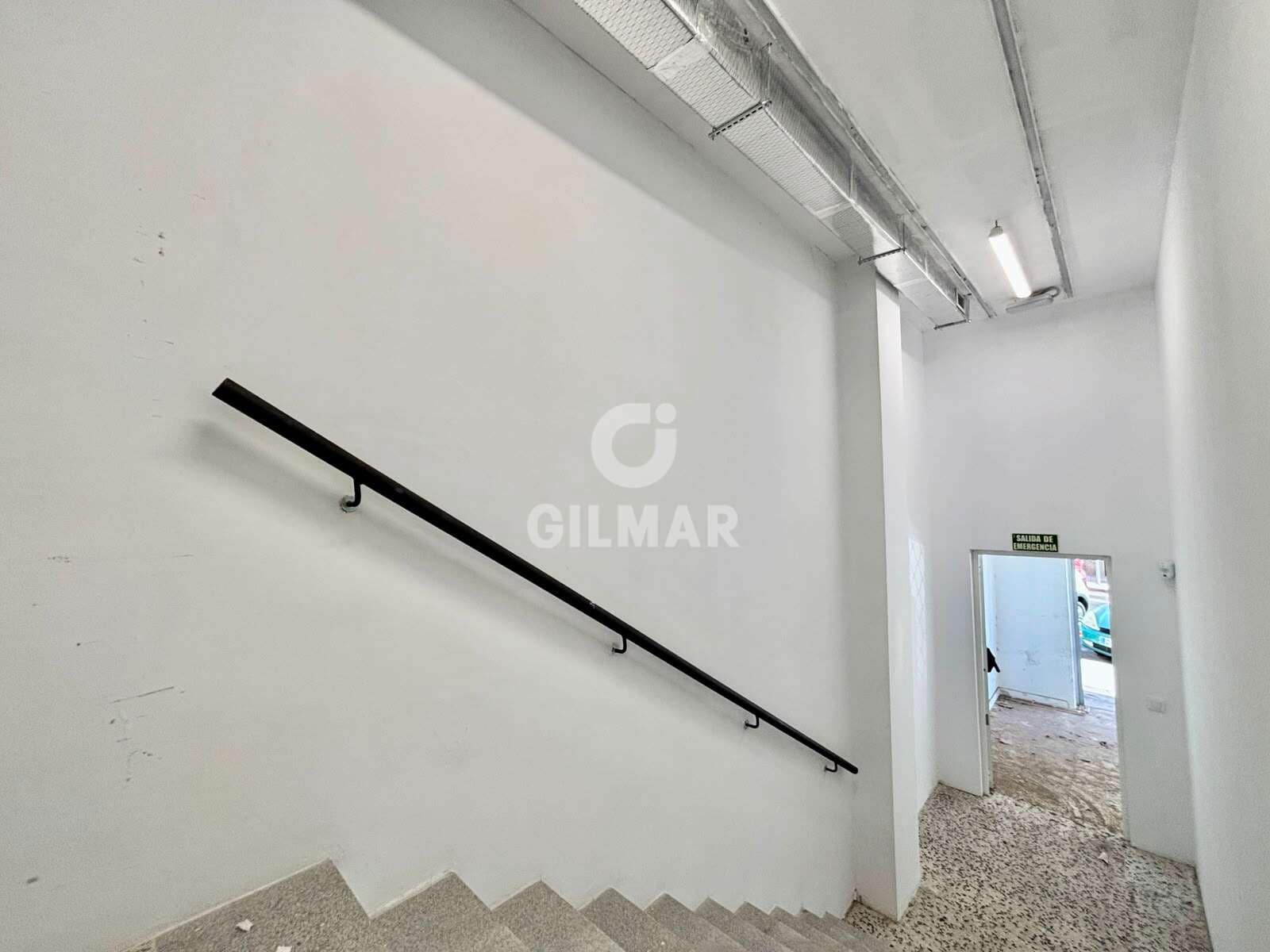 Commercial for sale in Santa Cruz de Tenerife - € 1,003,600 (Ref: 10023372)