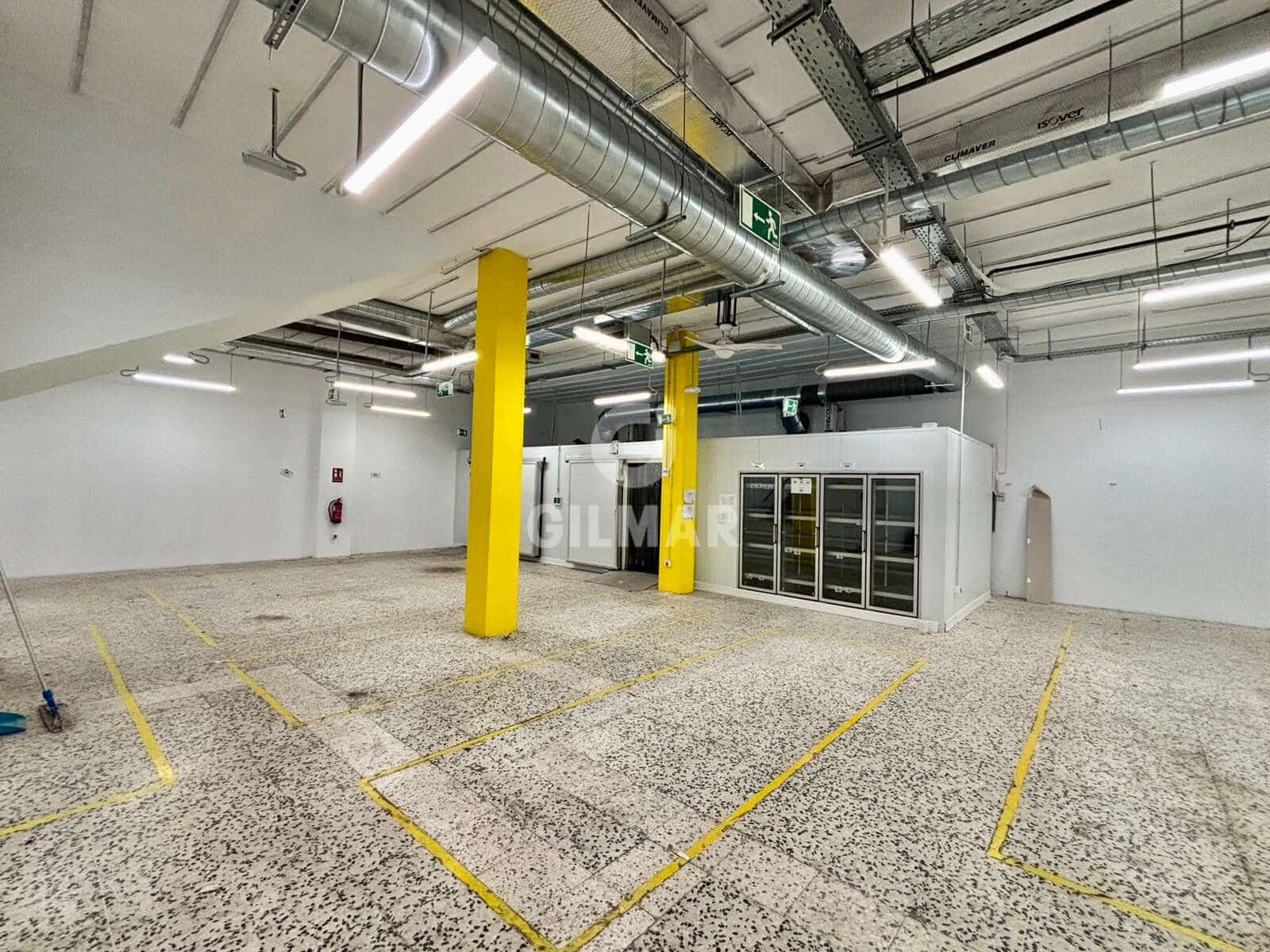 Commercial for sale in Santa Cruz de Tenerife - € 1,003,600 (Ref: 10023372)
