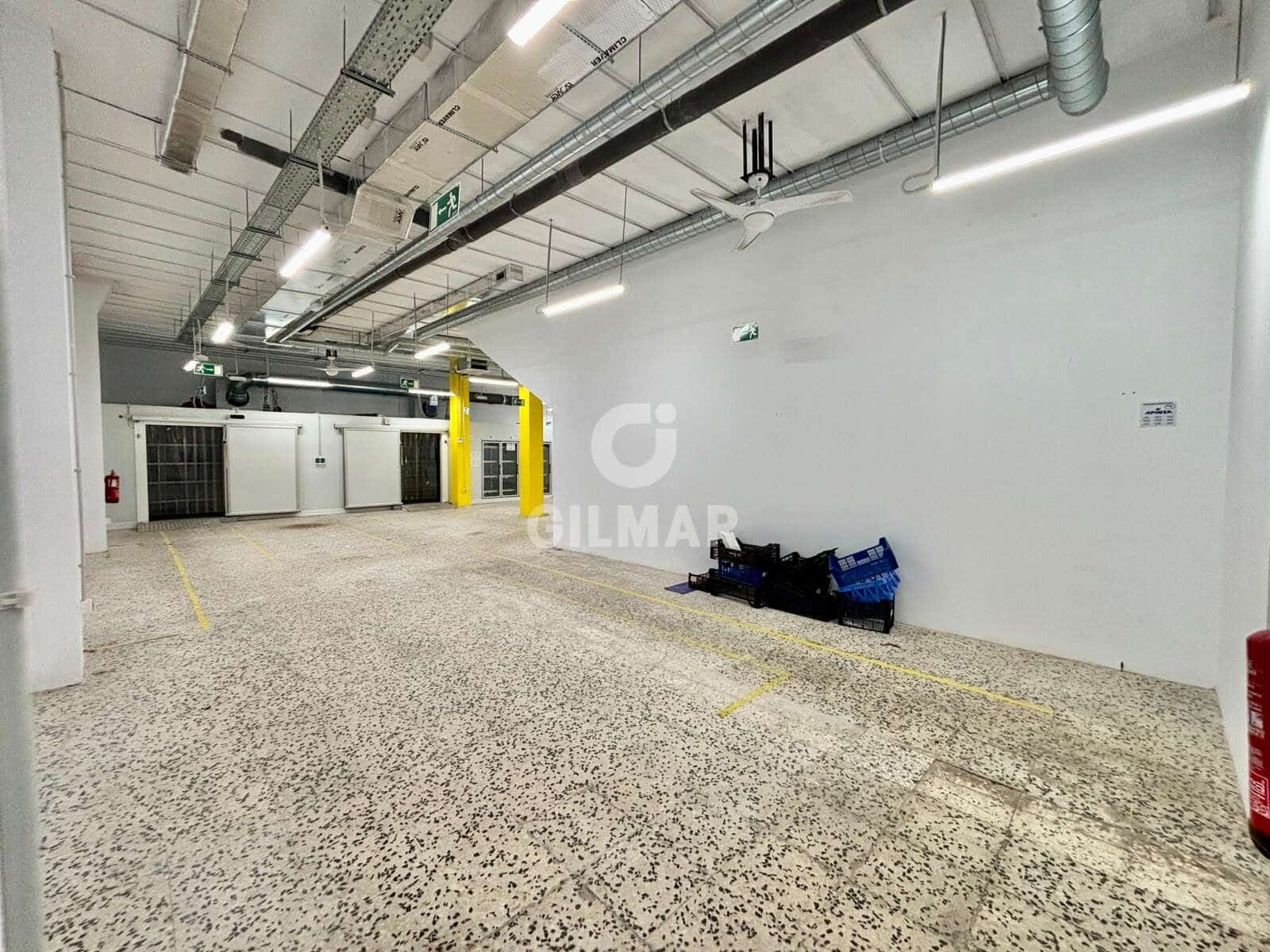 Commercial for sale in Santa Cruz de Tenerife - € 1,003,600 (Ref: 10023372)