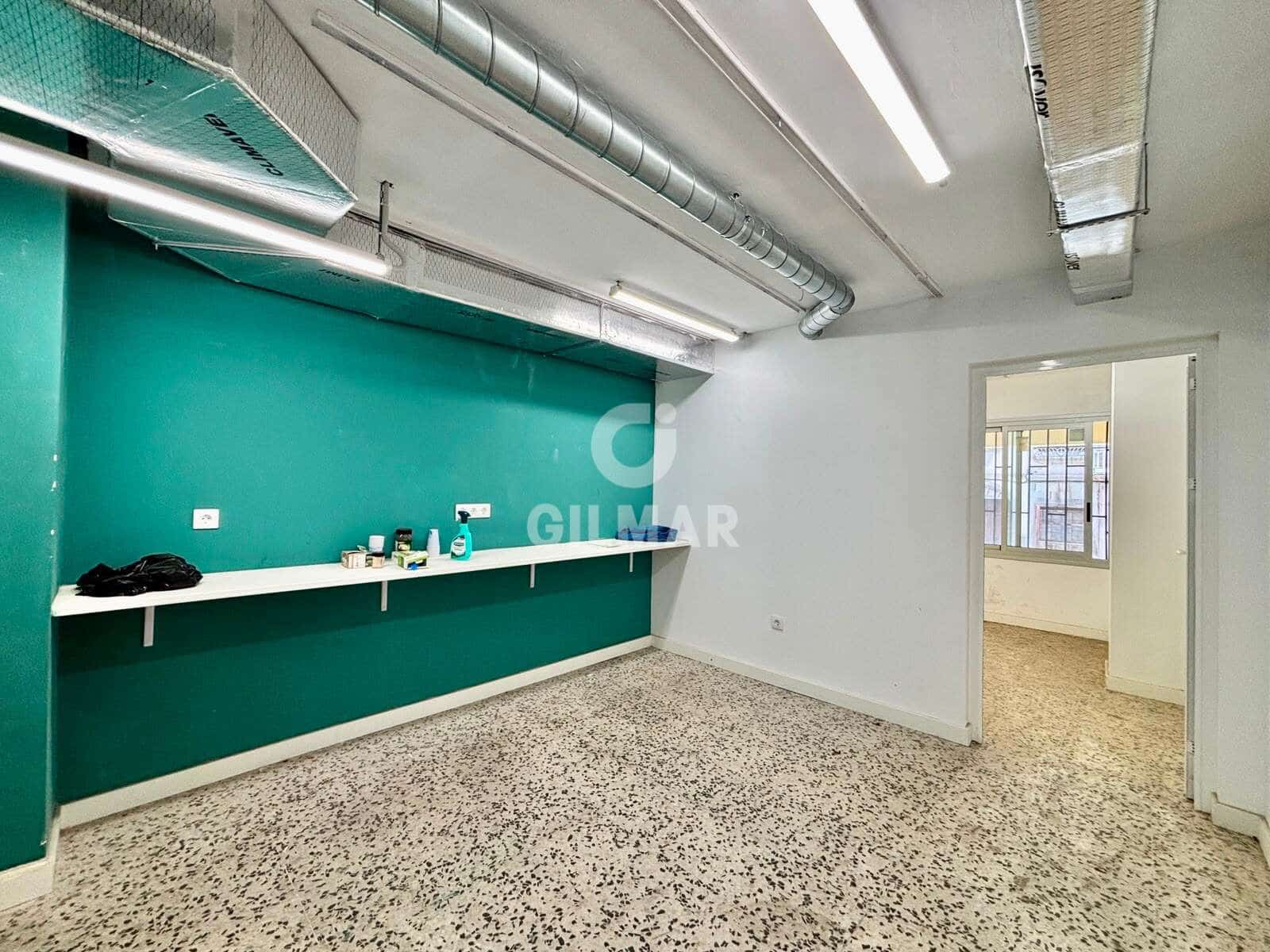 Commercial for sale in Santa Cruz de Tenerife - € 1,003,600 (Ref: 10023372)
