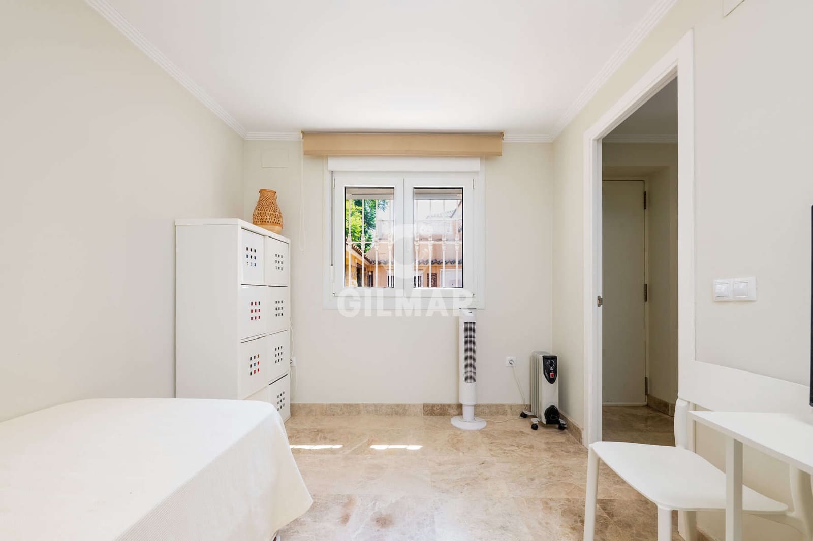 7 quarto Moradia para venda em Montequinto com piscina garagem - 850 000 € (Ref: 10023373)