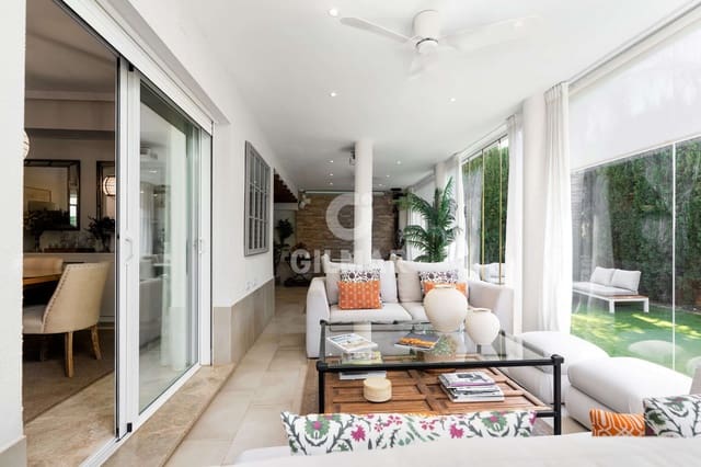 7 camera da letto Villa in vendita in Montequinto, Dos Hermanas con piscina garage - 850.000 € (Rif: 10023373)