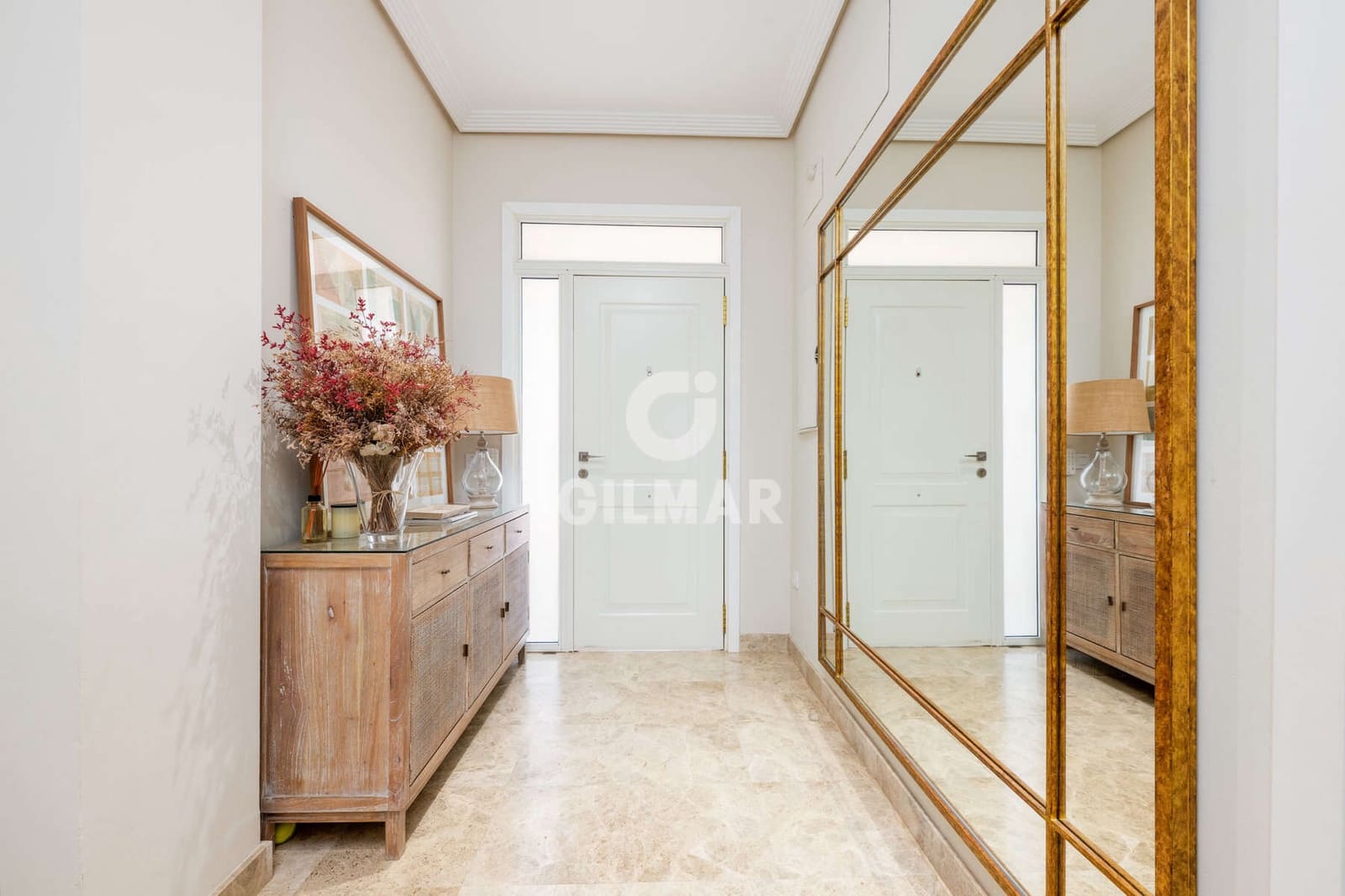 7 quarto Moradia para venda em Montequinto com piscina garagem - 850 000 € (Ref: 10023373)