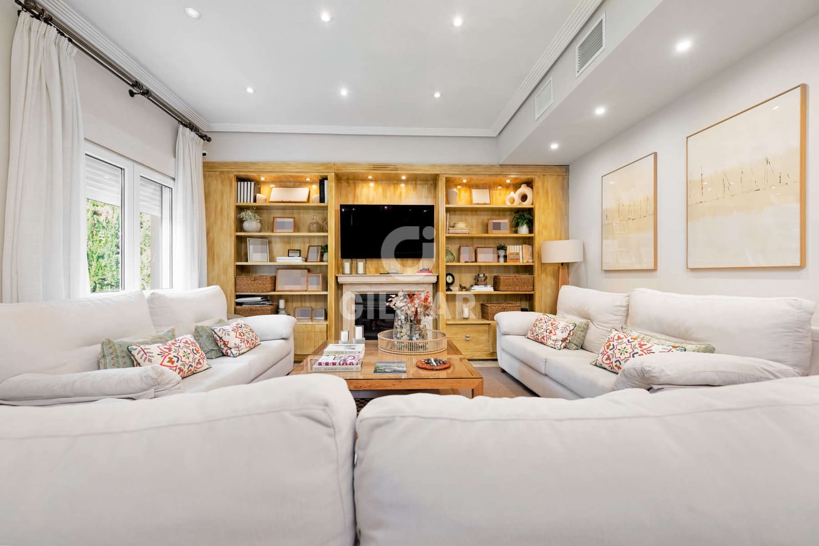 7 quarto Moradia para venda em Montequinto com piscina garagem - 850 000 € (Ref: 10023373)