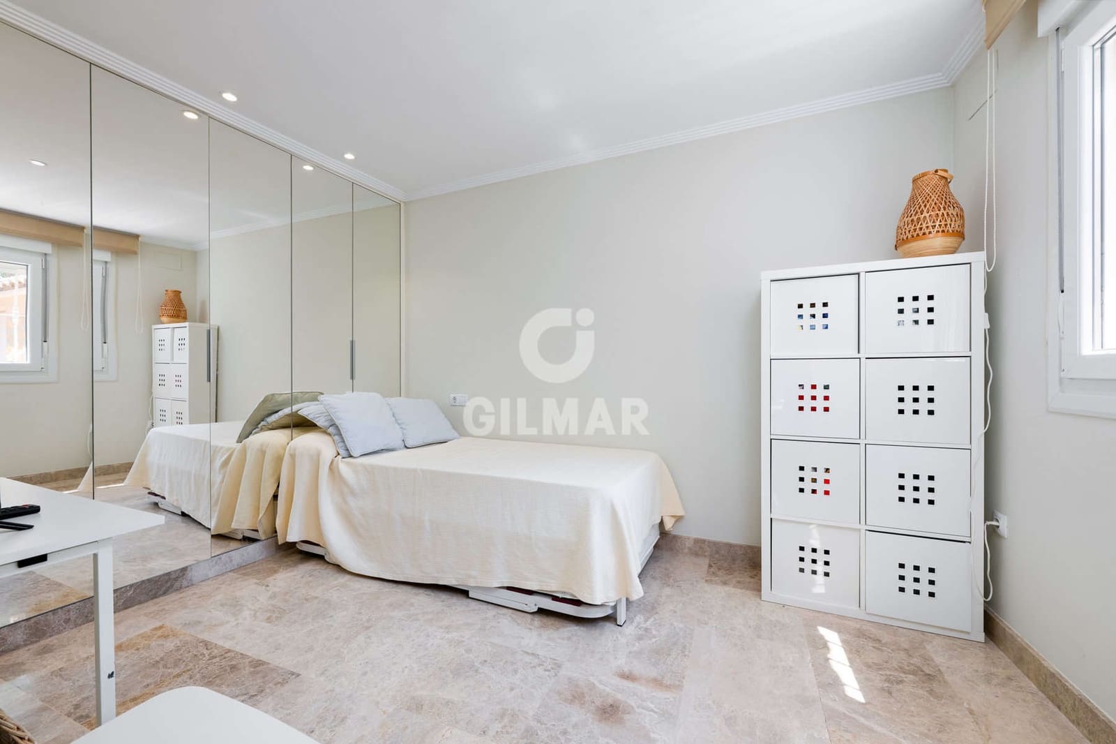 7 quarto Moradia para venda em Montequinto com piscina garagem - 850 000 € (Ref: 10023373)