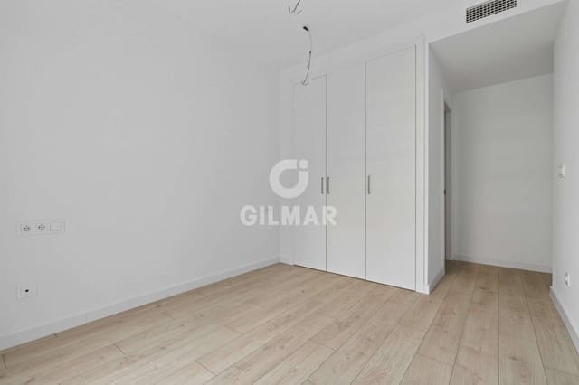 2 soverom Leilighet til salgs i Tomares med svømmebasseng garasje - € 355 000 (Ref: 10023374)