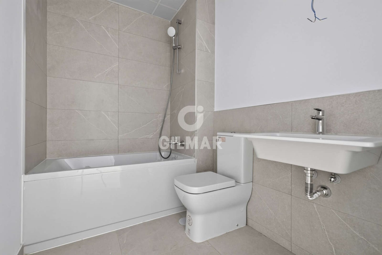 2 camera da letto Appartamento in vendita in Tomares con piscina garage - 355.000 € (Rif: 10023374)