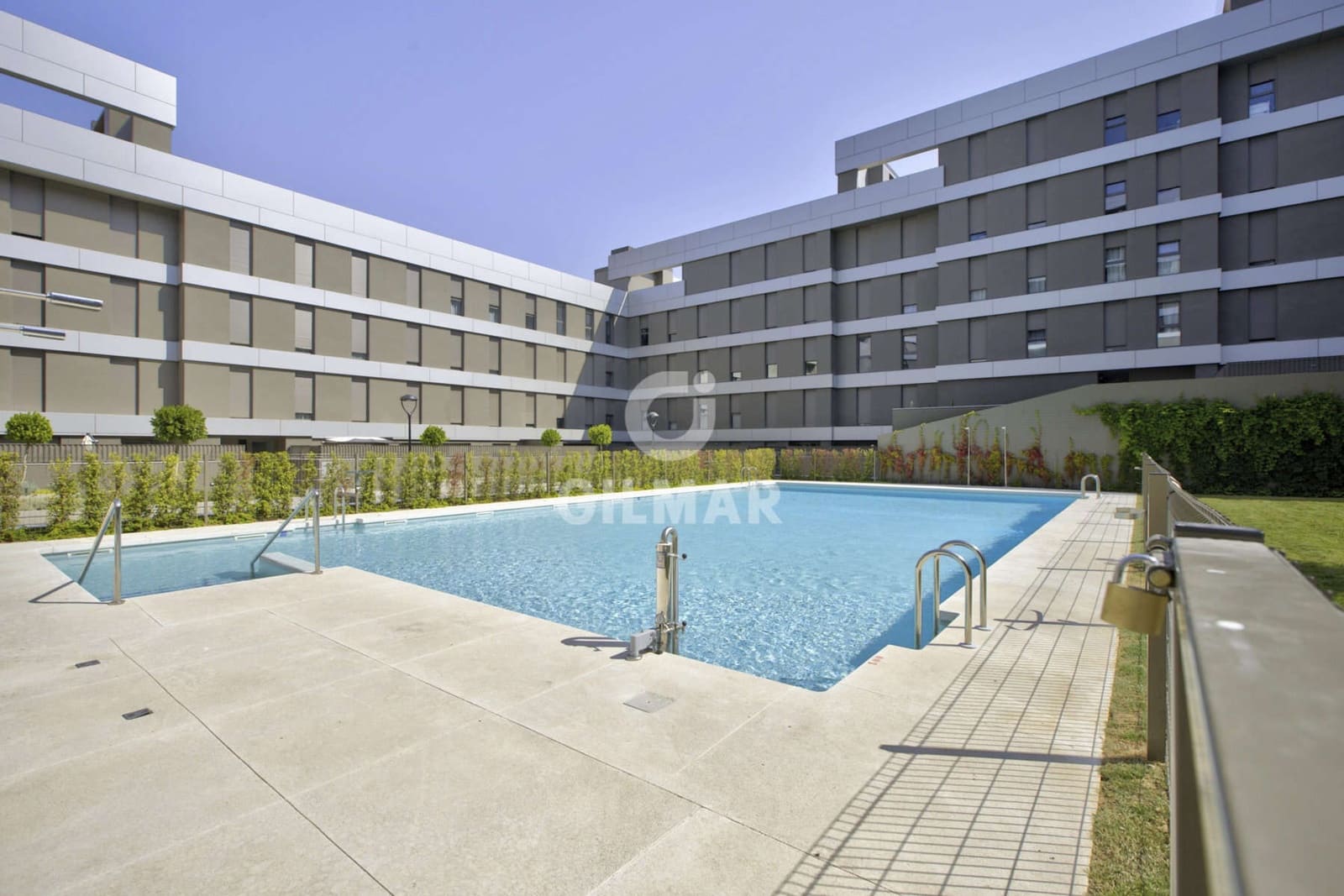 2 camera da letto Appartamento in vendita in Tomares con piscina garage - 355.000 € (Rif: 10023374)