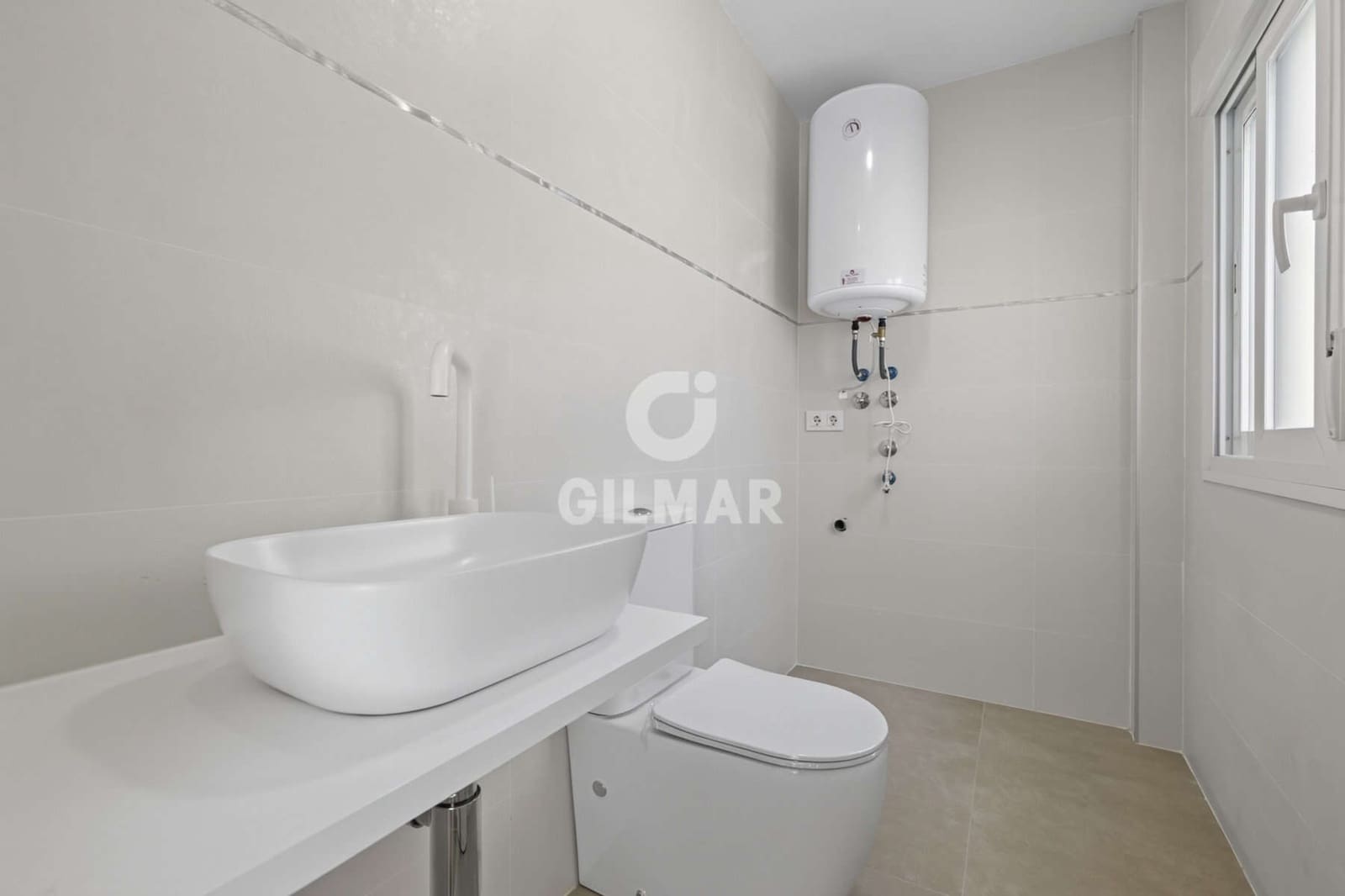 2 soverom Leilighet til salgs i Sevilla by - € 296 000 (Ref: 10023376)
