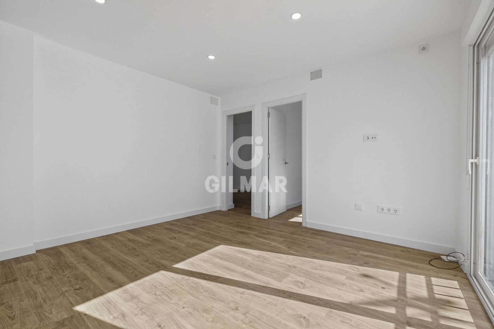 2 soverom Leilighet til salgs i Sevilla by - € 296 000 (Ref: 10023376)