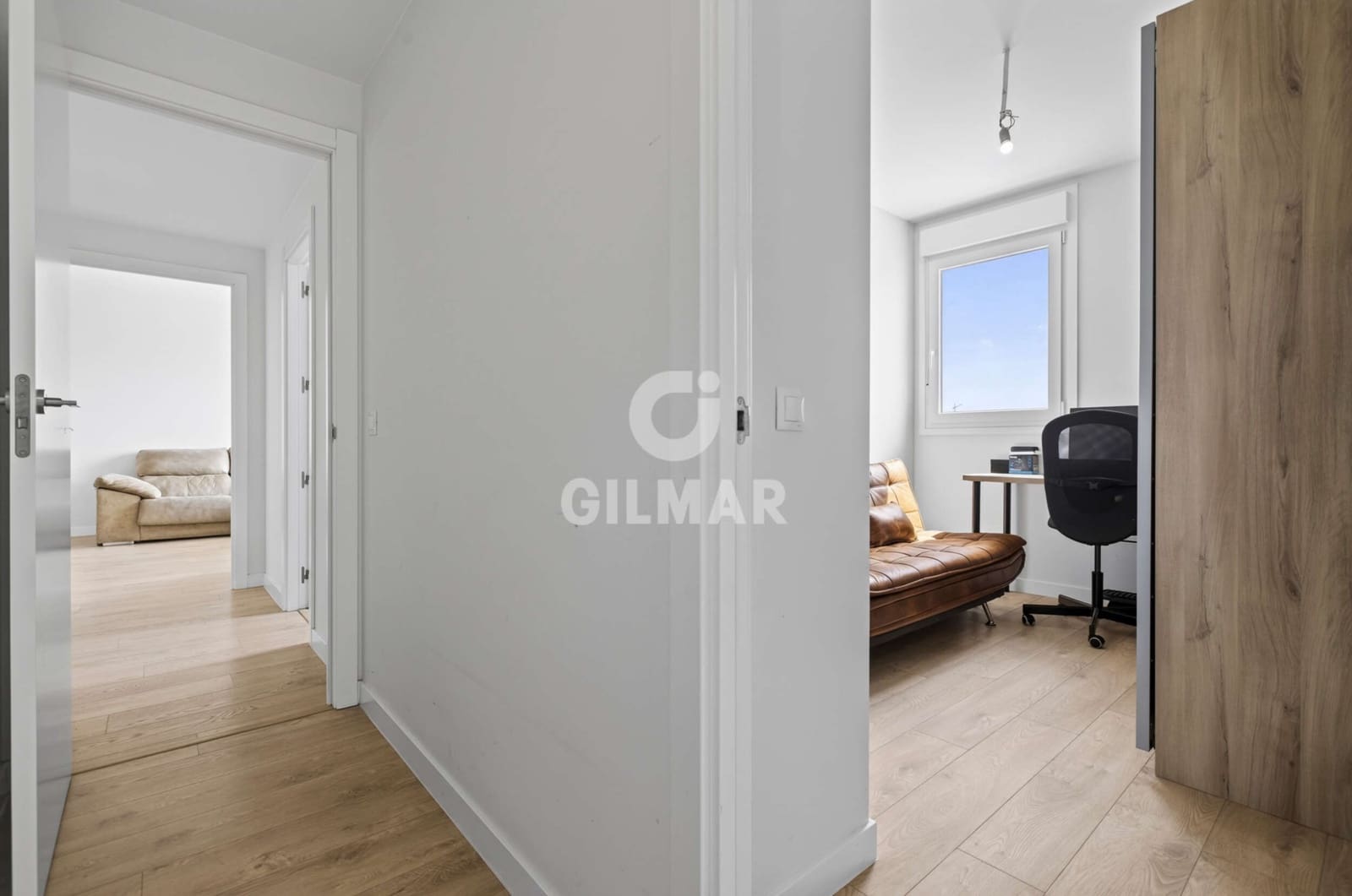3 Zimmer Wohnung zu verkaufen in Dos Hermanas mit Pool Garage - 300.000 € (Ref: 10023378)