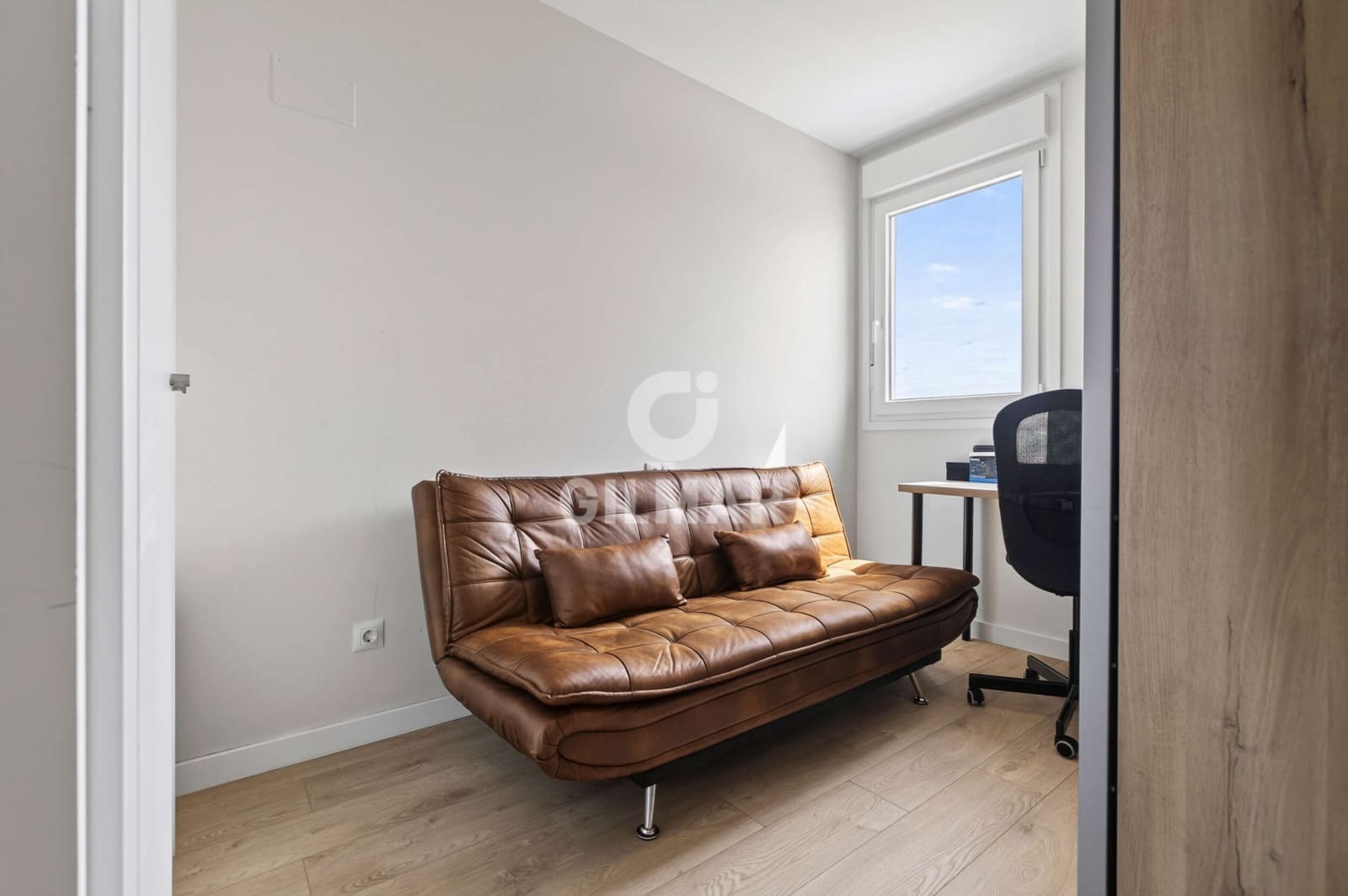 3 Zimmer Wohnung zu verkaufen in Dos Hermanas mit Pool Garage - 300.000 € (Ref: 10023378)